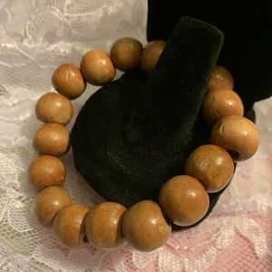 Sandalwood Bracelet   NWOT